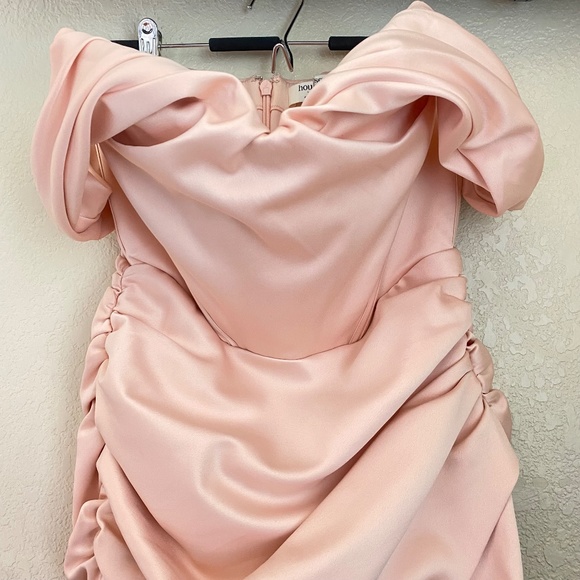 House Of CB 'Coraline' Blush Satin Corset Dress size Large - Picture 6 of 14